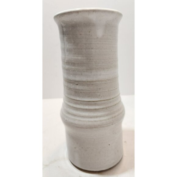 Harrodsburg Pottery Vase Tumbler White with Green Design 8" Tall by 4" Wide - Picture 6 of 12